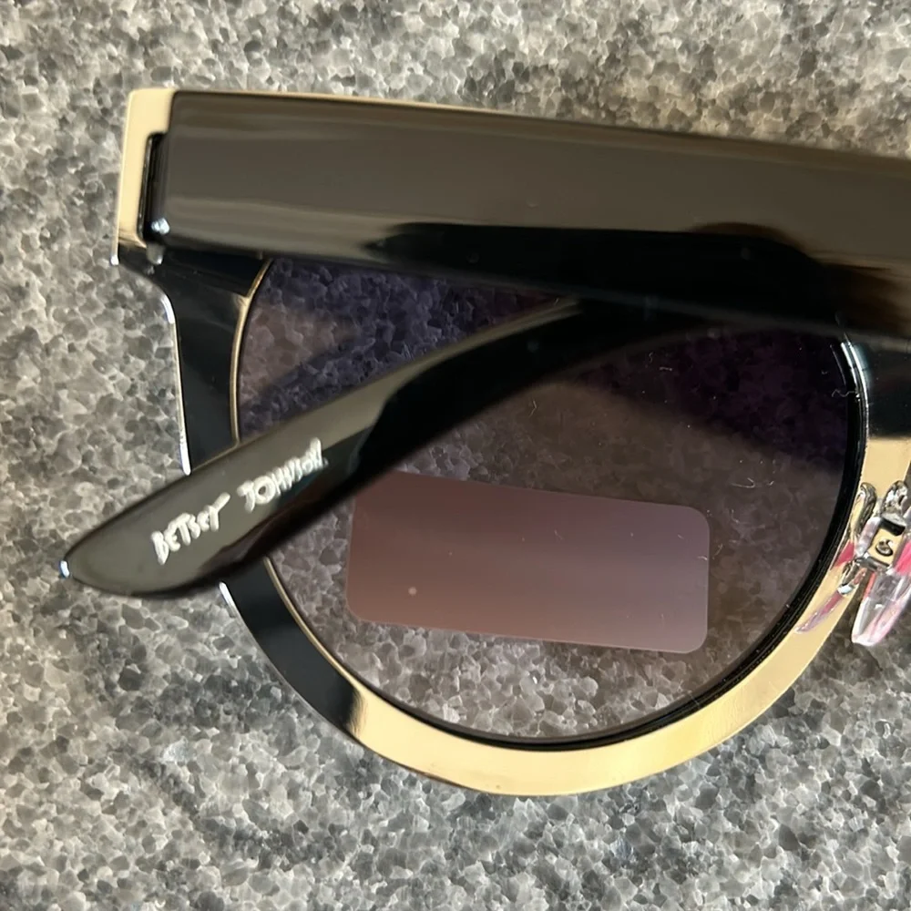 New Betsey Johnson Sunglasses Black With Silver Rimmed Glasses Star Pink Heart